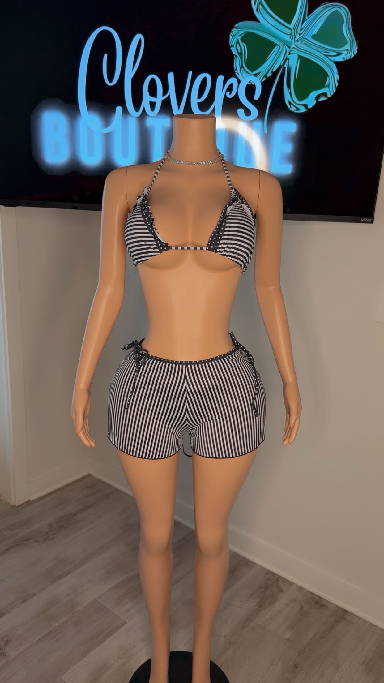 Dotted Lines Swimsuit ￼
